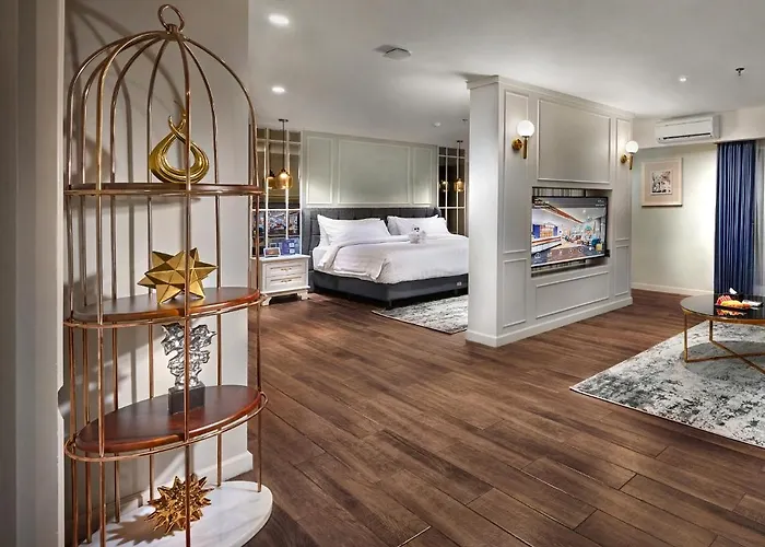 ASTON Inn JemursariHotel Surabaya